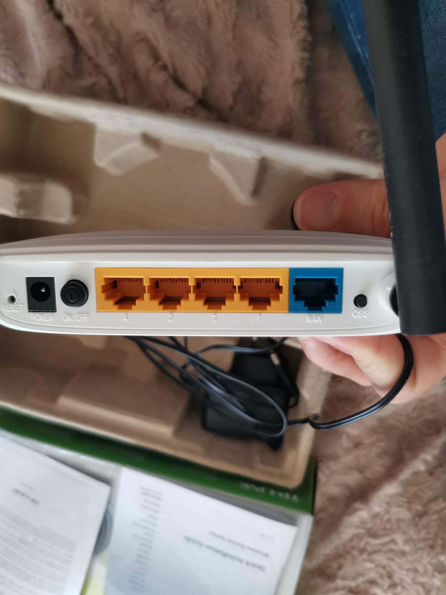 Рутер TP-LINK TL-WR740n