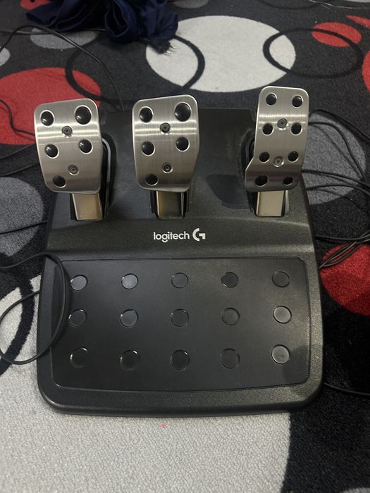 Volan Logitech G923 (XBOX)+ Schimbator logitech