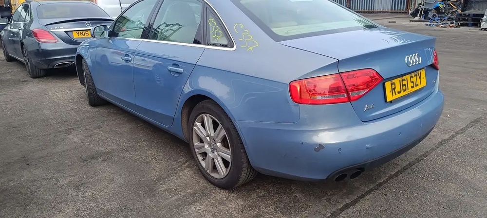 Dezmembrari / Dezmembrez Audi A4 B8 2.0 CJCB cutie viteze LLM cod culoare LX5X