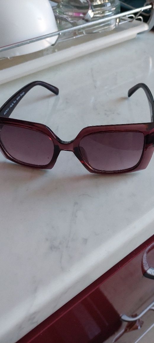 Оригинални дамски слънчеви очила Andrea Bucci