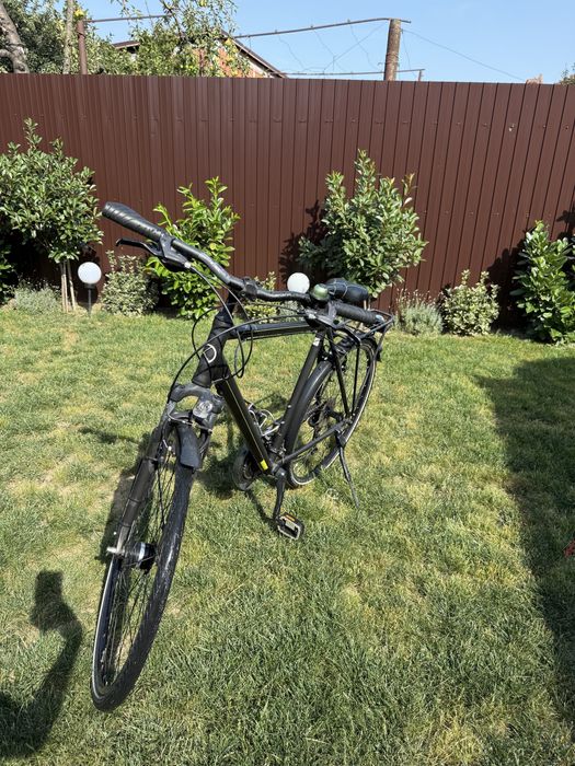 Vand bicicleta de strada noua