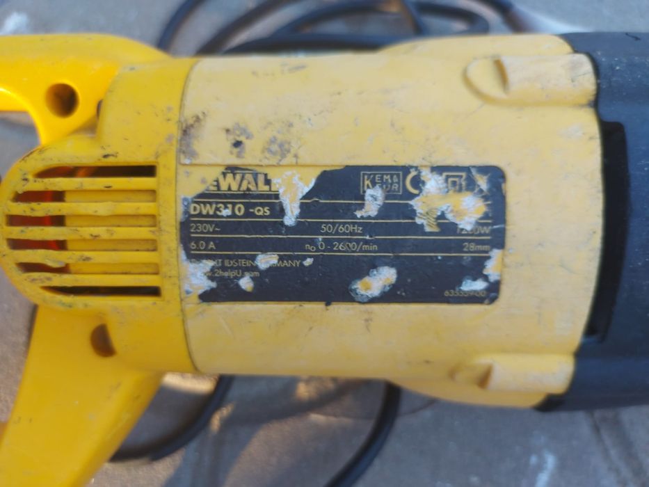 Fierăstrău  Dewalt sabie