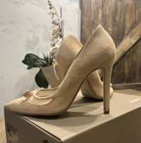 Прекрасни обувки модел на Bata