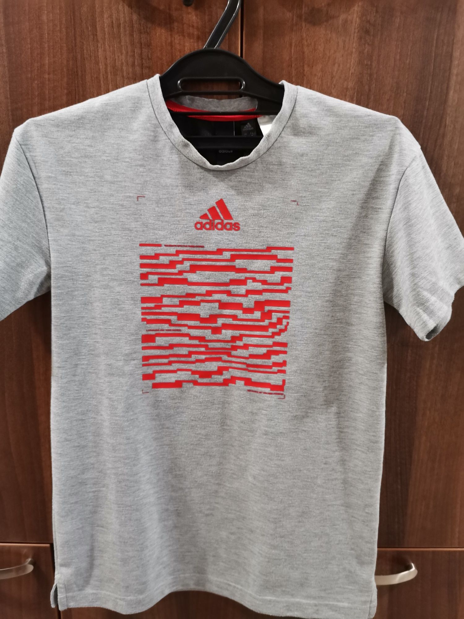 Юношеска тениска Adidas