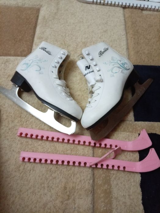 Коньки для фигурного катания