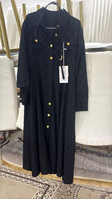 Көйлек сатылады.