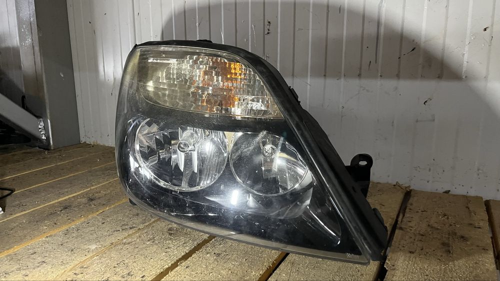 Ляв и десен фар Renault Scenic 1999-2003