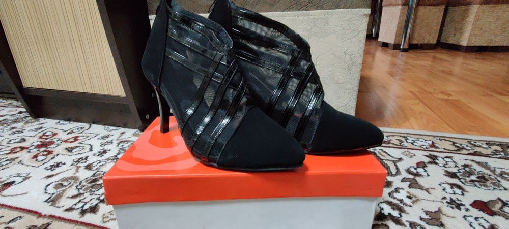 Женские туфли в хорошем состоянии