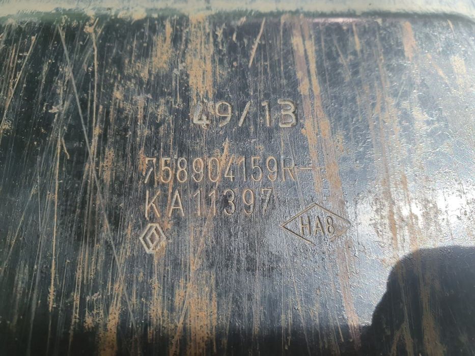 Scut motor 758904159r 1.5 dci K9K858 Dacia Duster 1 [facelift] [2013