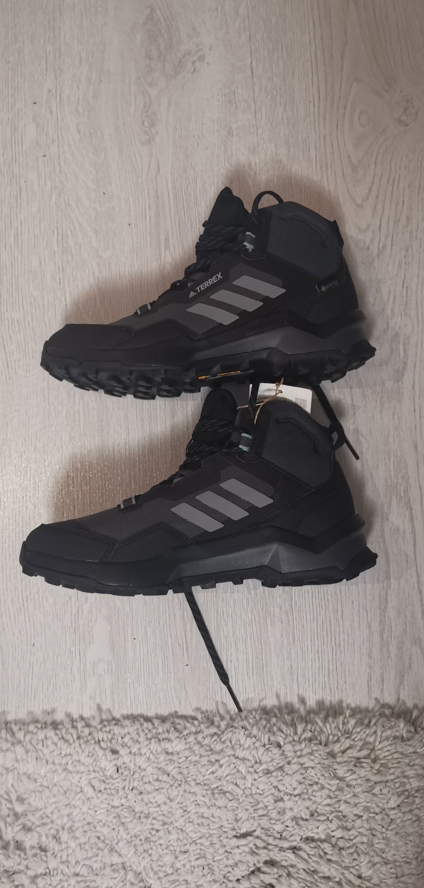 Adidas Terrex goretex 40