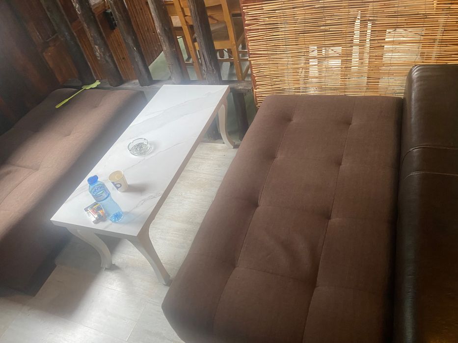 Дивани с маса в отлично състояниеса