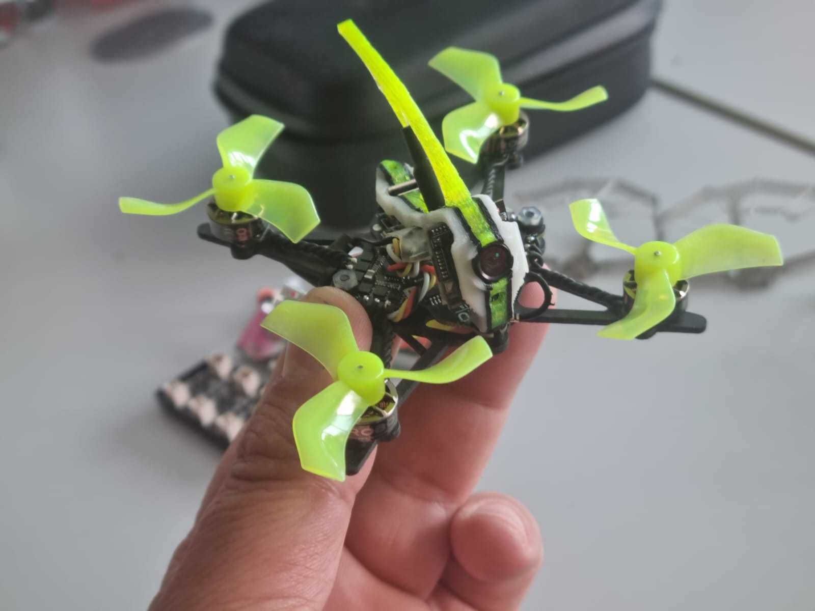 Flywoo Nano 1s Whoop Crossfire drona
