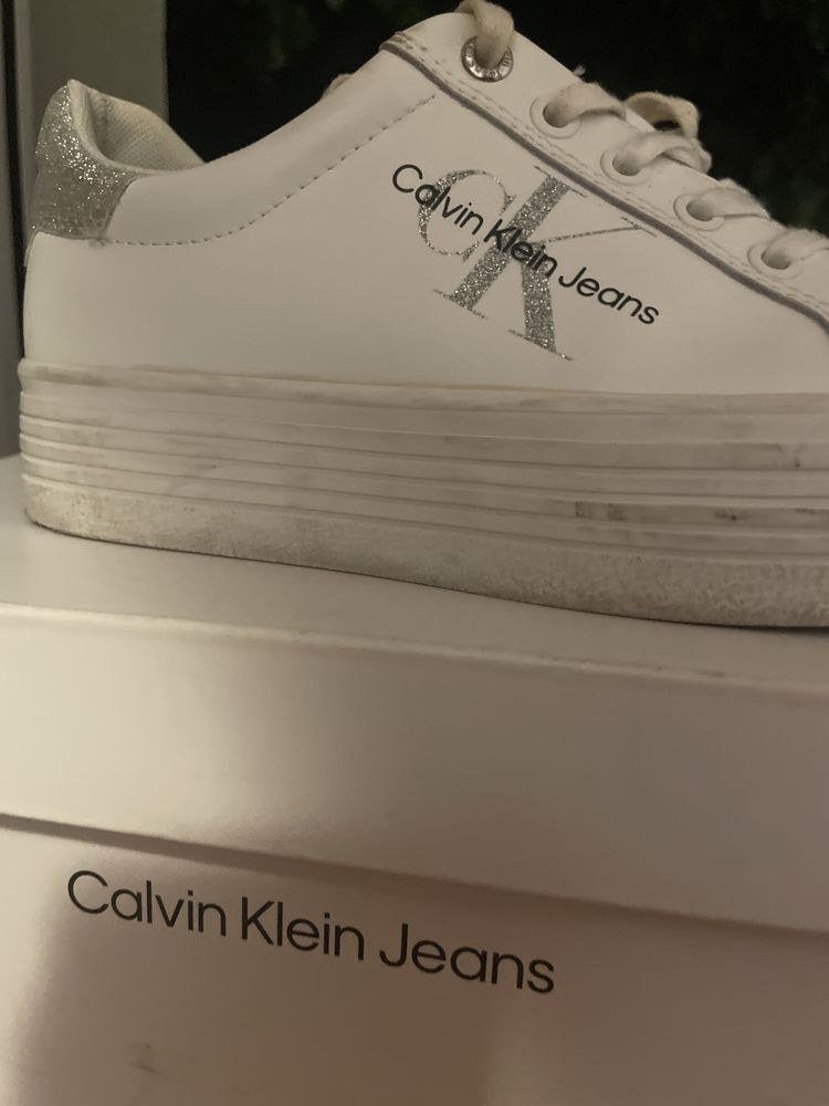 adidasi Calvin Klein