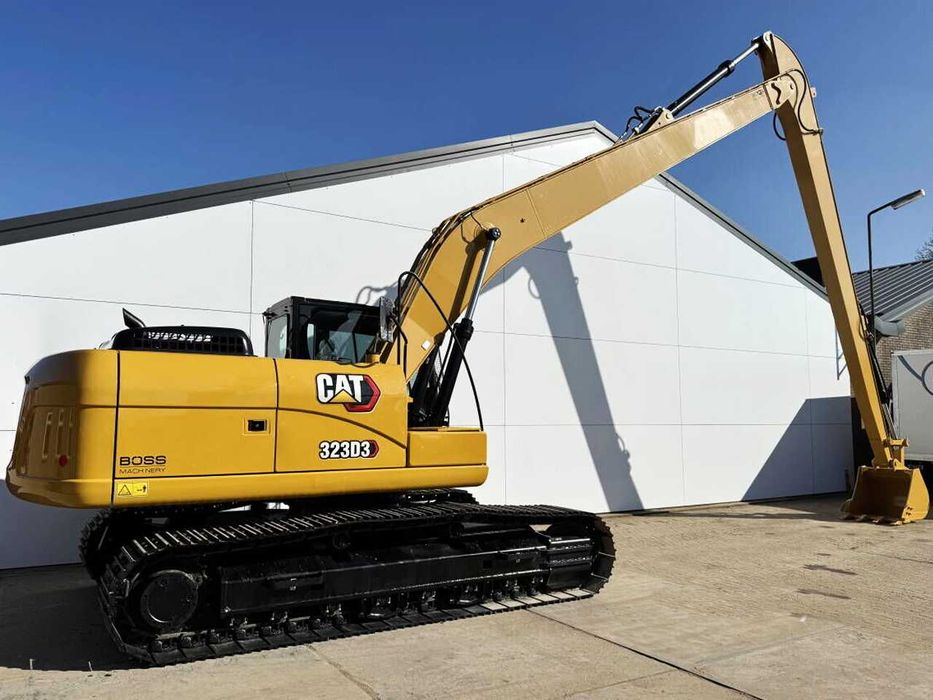Экскаватор с длинной стрелой Caterpillar 323D3