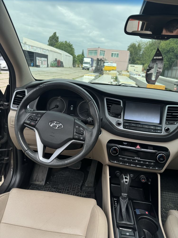 Hyundai tucson 2.0crdi 185cp 2016