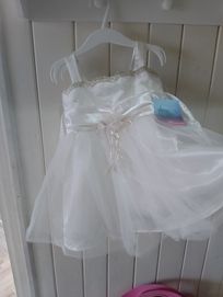 Бебешка рокля за повод