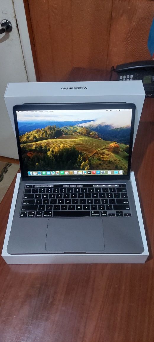 Недорого! MACBOOK PRO M1 8GB/256GB за 699 у.е!