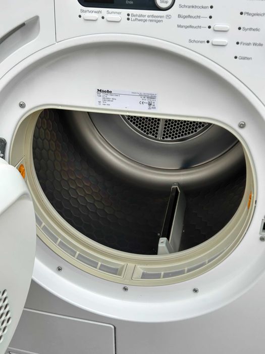 Сушилня Miele T7744 Silent Care