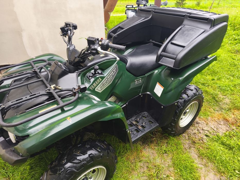 Lada ATV de dimensiune mare și spațioasă.