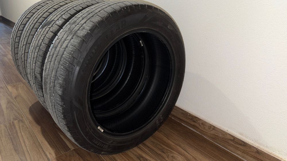 Vând un set de anvelope 225/55/19 GoodYear/Ecovision