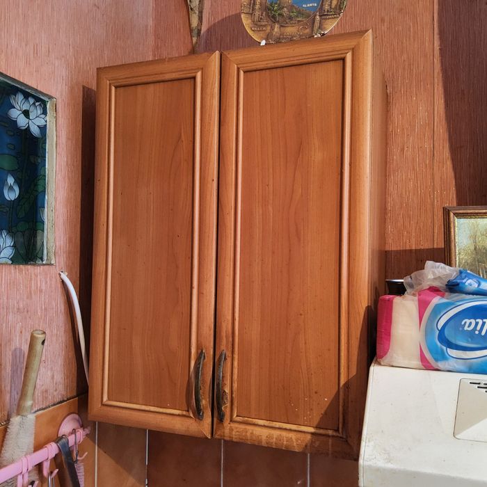 Шкаф для посуды  .