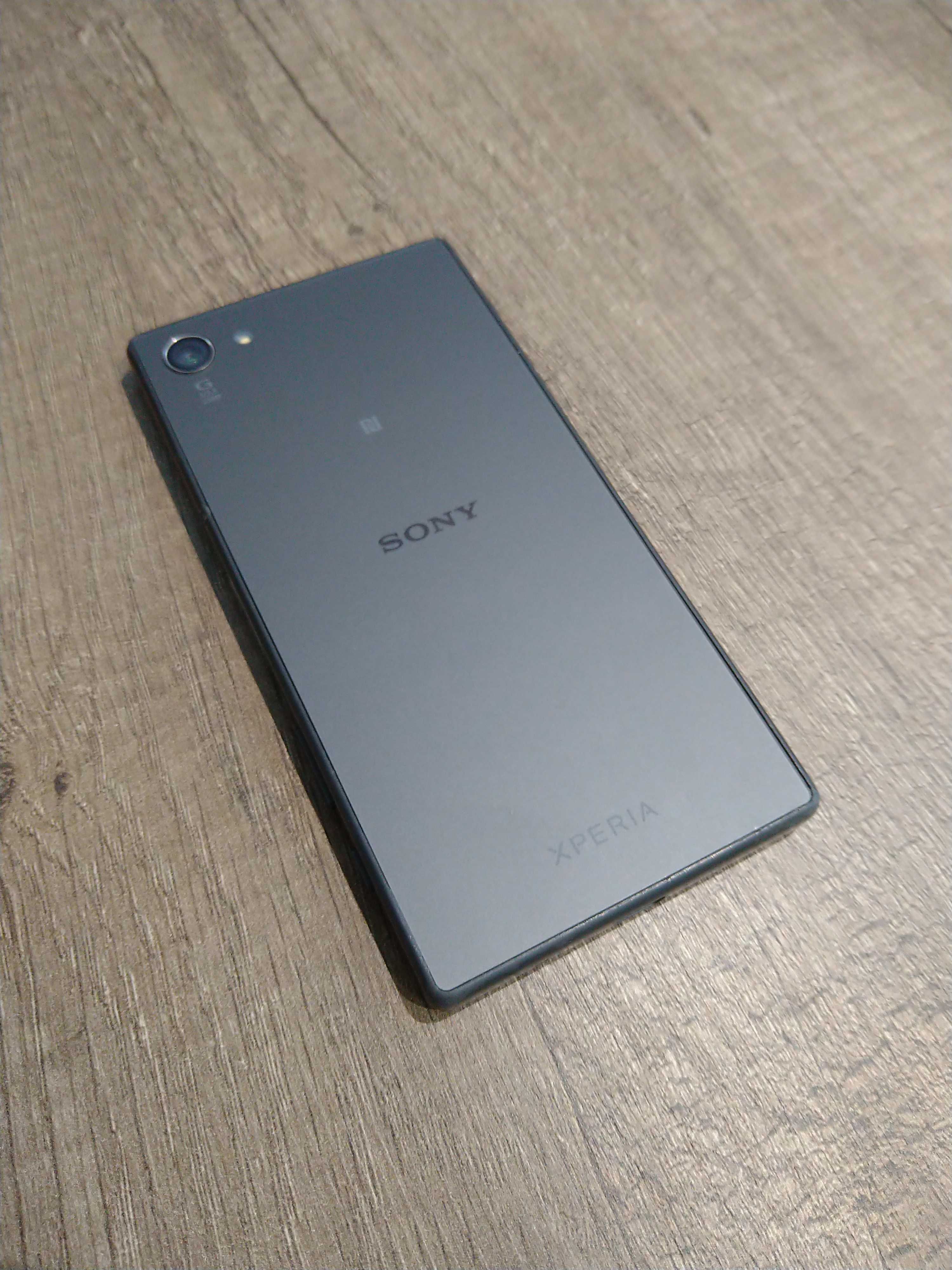 Sony XPERIA Z5 Compact