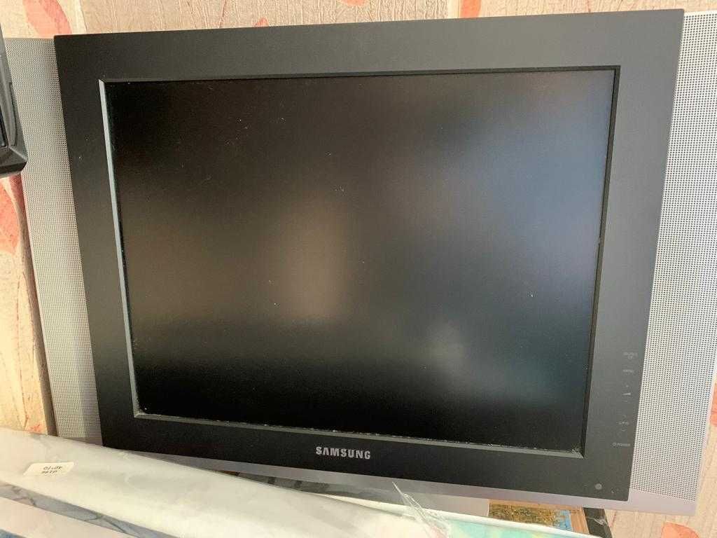 Телевизор SAMSUNG LE20S52BP