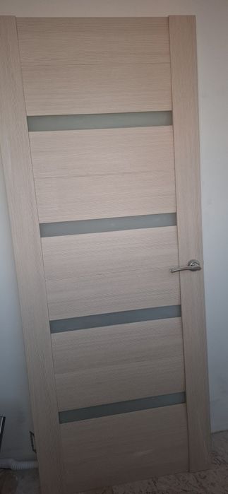 Продам дверь межкомнатную