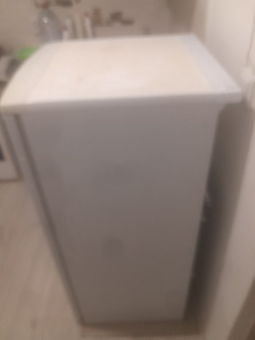 Холодильник бирюса