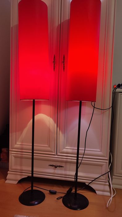 Veioza- roșie (curent)