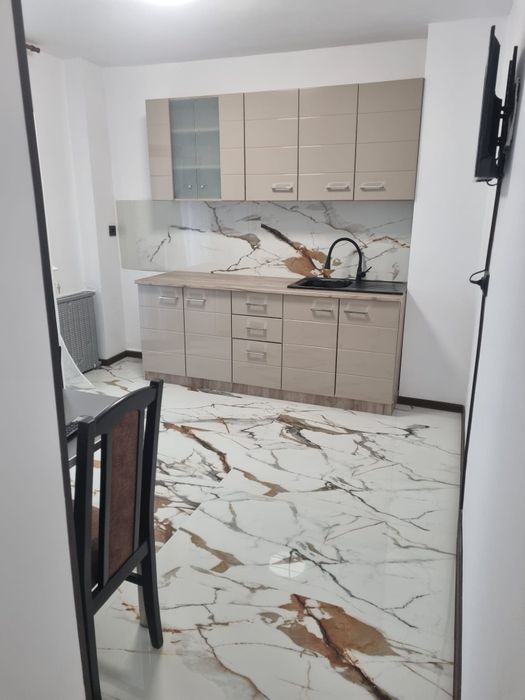 Inchiriez apartament 2 camere