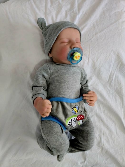 Реалистични кукли- Reborn