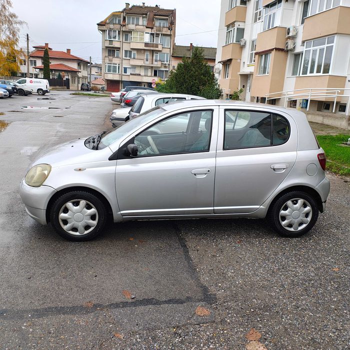 Toyta Yaris 2001