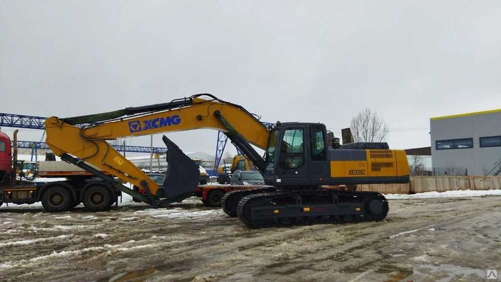 Гусеничный экскаватор UZXCMG XE335C Куб 1,6 Длина стрелы 10, 6 м