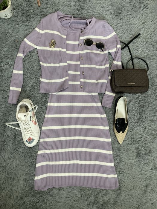 Девочи налетайте . Стильные вещи , бренд , дешево ! М-л