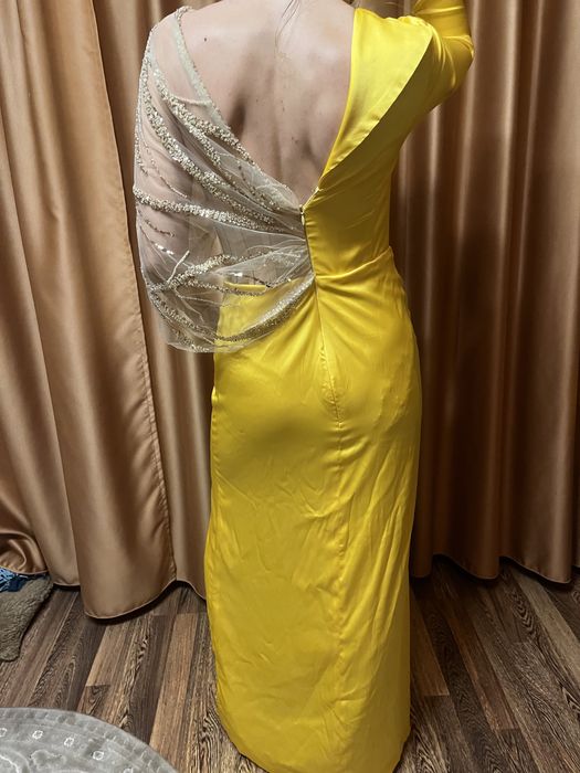 Rochie seara jumate pantalon, jumate fusta