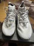 Vand adidasi Puma si Nike air max