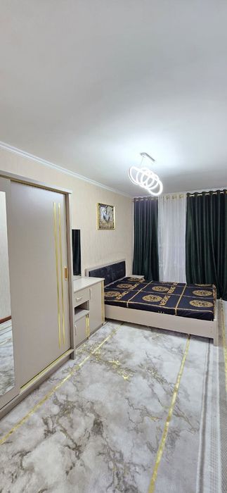 Продаётся квартира Хамза метро Мукими 2х комнатная кирпичный