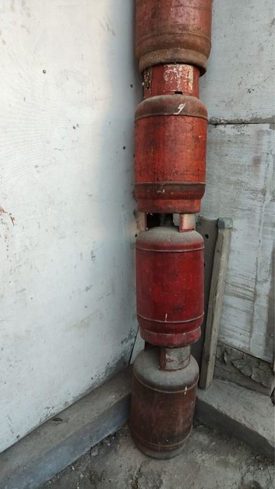 Газовые баллоны по 3 тыс