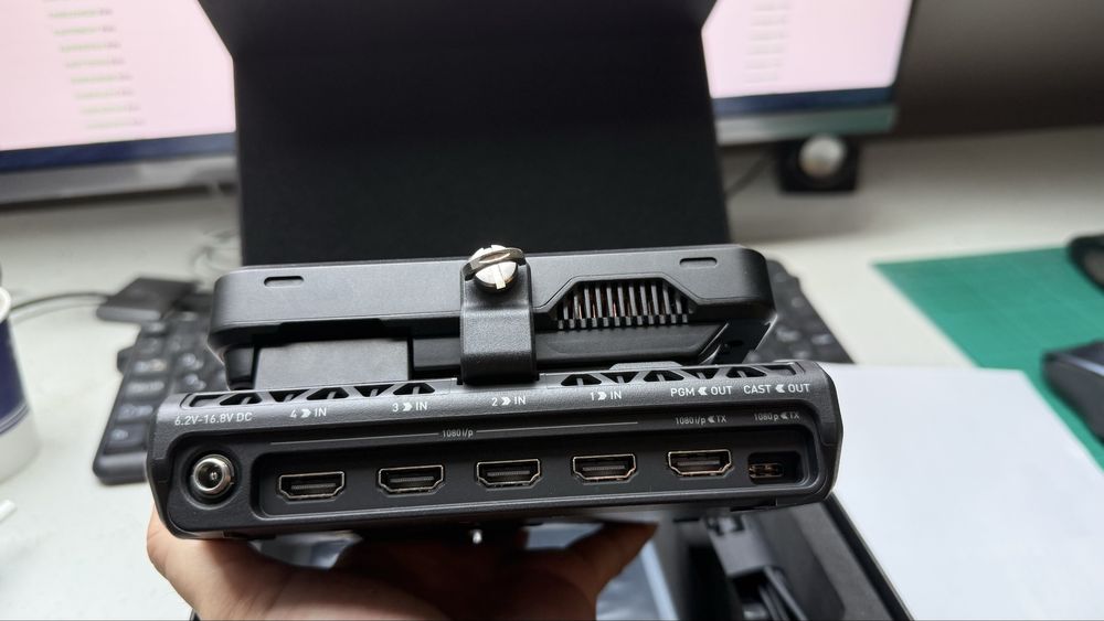 Atomos Ninja V с Atom X Cast