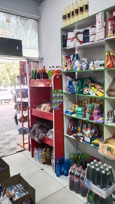 Таййор магазин прадухтаси билан