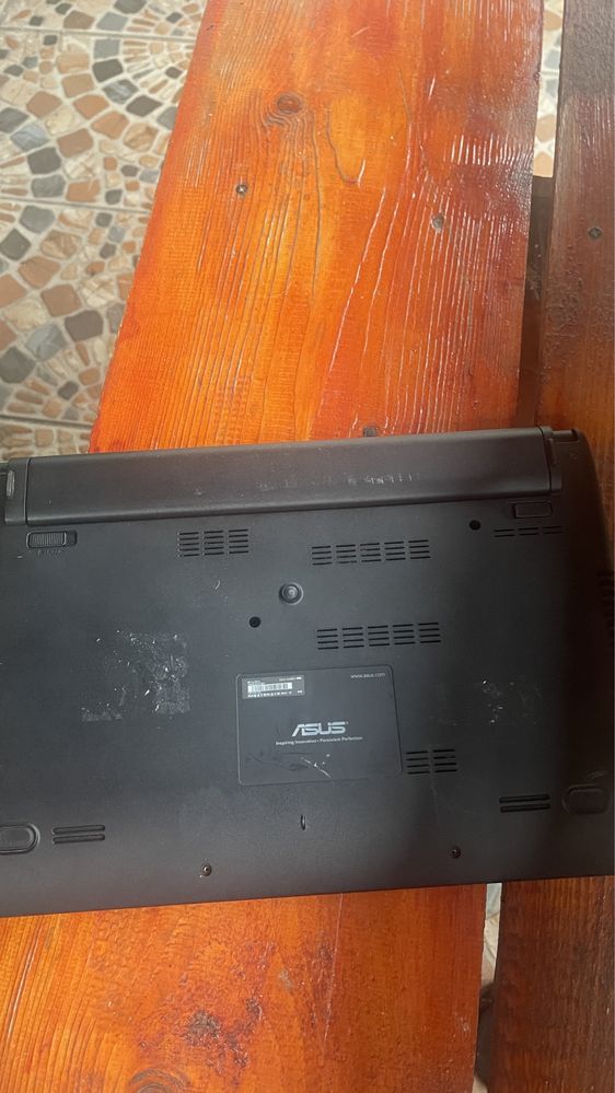 Dezmembrez laptop Asus K301A