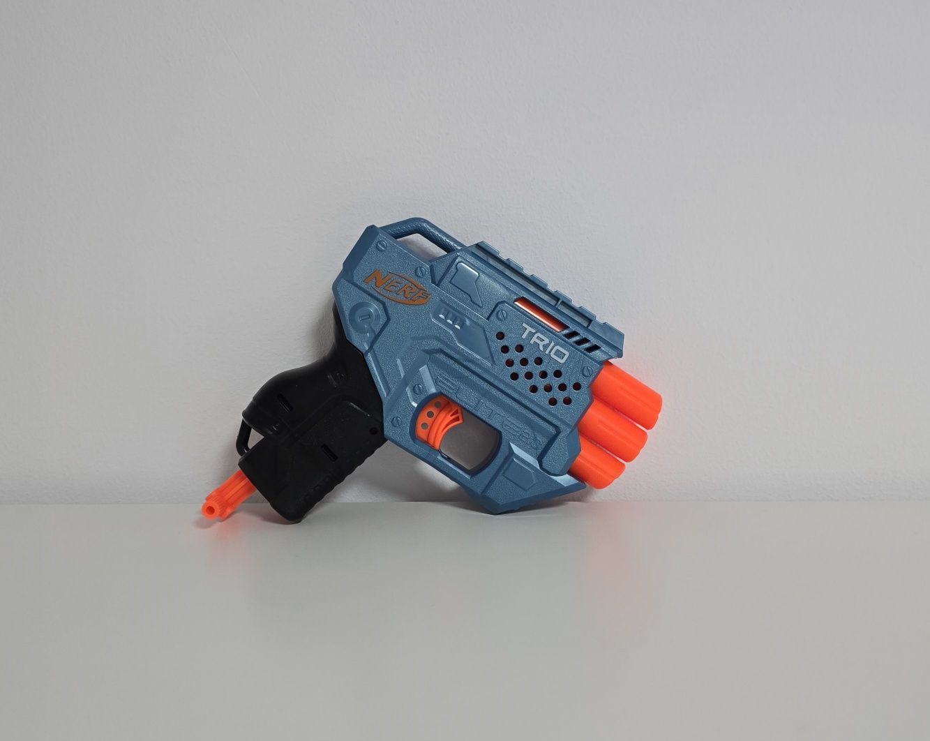 Vand pistol Nerf trio elite 2.0 ca nou