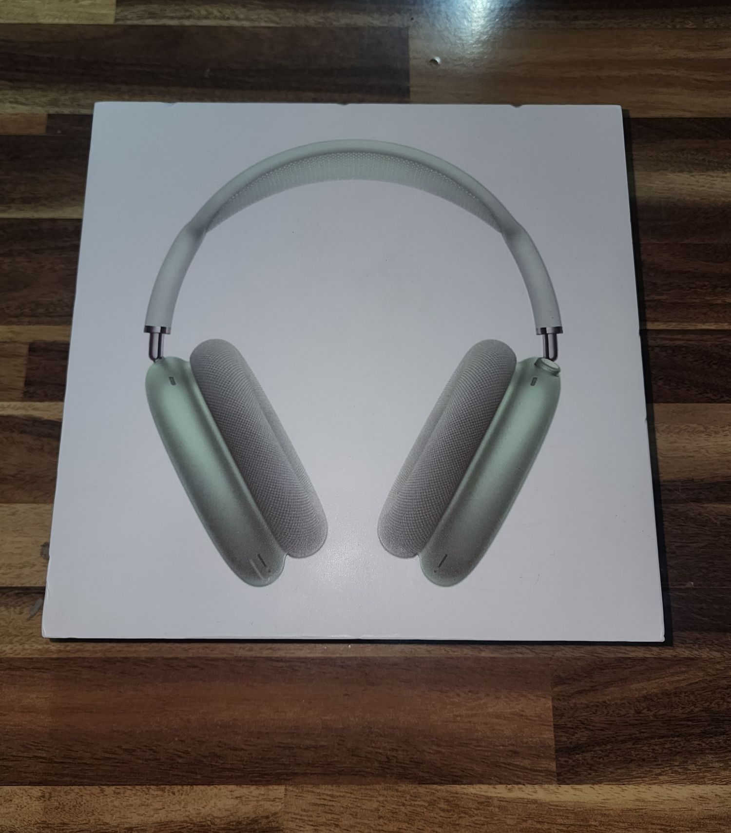 Airpods max sotiladi