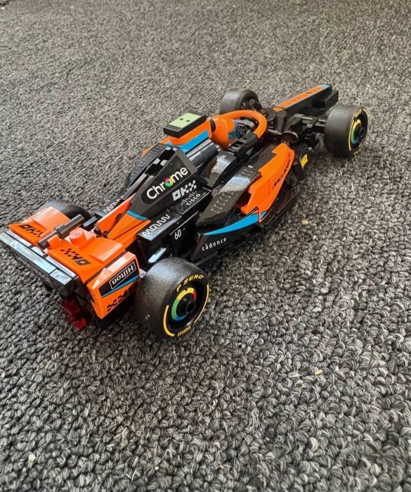 LEGO® Speed Champions - Masina de curse McLaren de Formula 1 2023 7691
