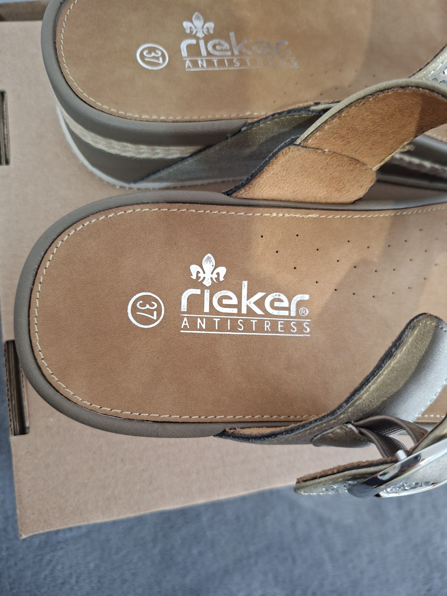 Saboti rieker 37