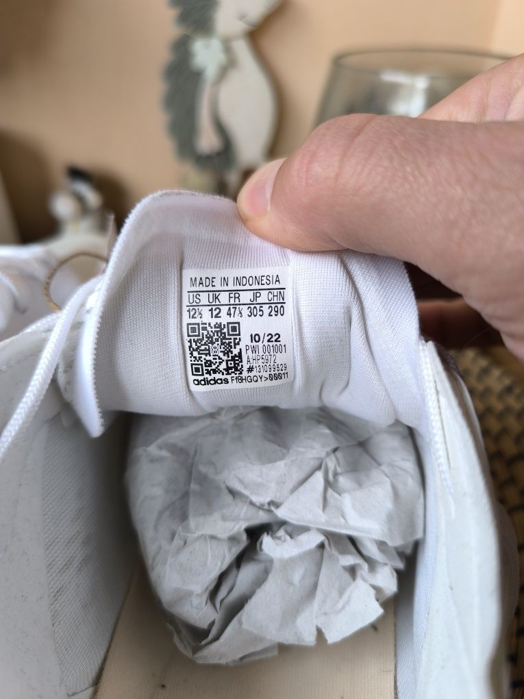 Adidas Avryn 47 1/3 Адидас