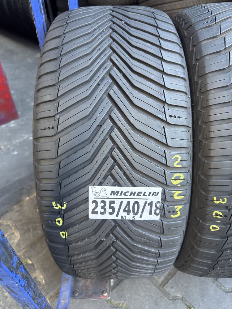 235/45/18 Michelin M+S