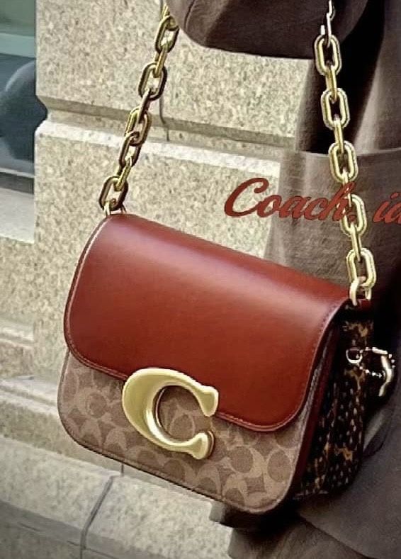 Чанта Coach