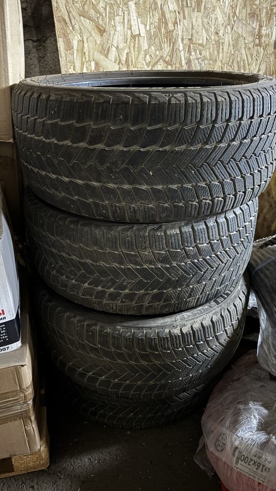 Шины Michelin X-ice snow 255/40/R20 зима
